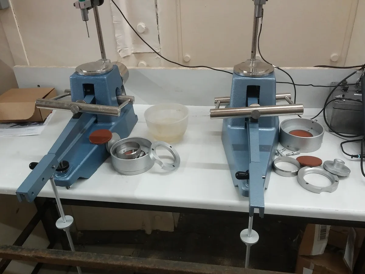 Laboratorio en Coronel