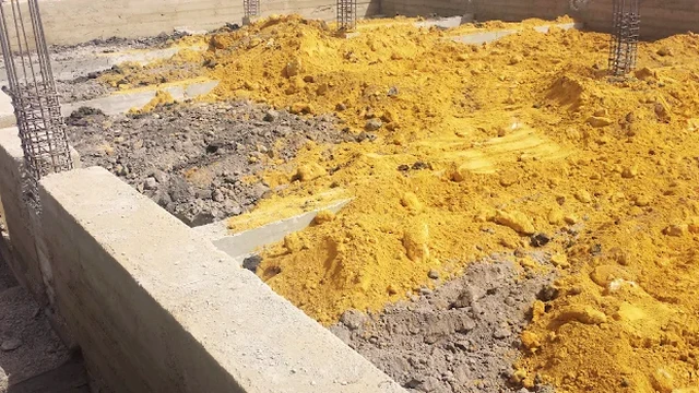 Taludes y muros en Coronel